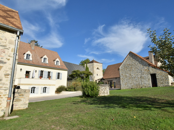 Chalon S/Saône et Beaune 25 min. BELLE PROPRIÉTÉ BOURGUIGNONNE