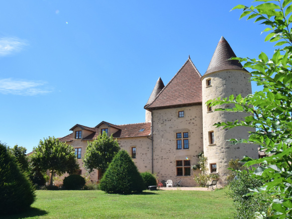 CHÂTEAU ORIGINE 15ème RÉNOVÉ- VENDU