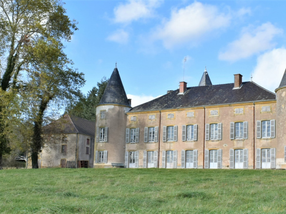 CHÂTEAU ORIGINE 14ème- VENDU